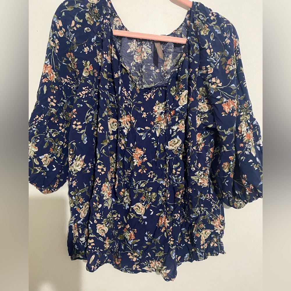 Stitch fix paper moon top